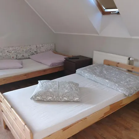 ヴィラ Dom Pod Wisnia Kowale