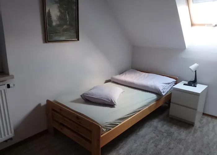 Dom Pod Wisnia Vila *